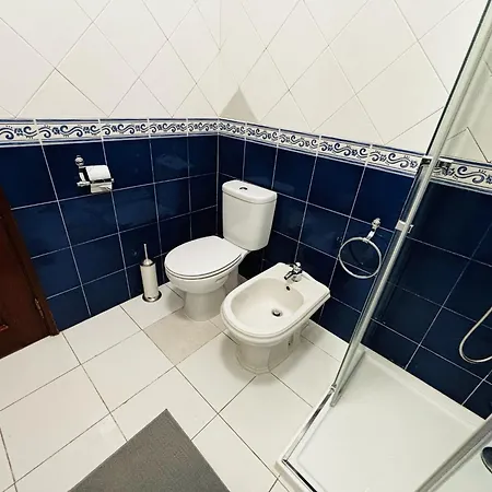 Location For Tourists, Centre Hostel