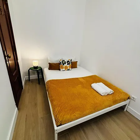 Hostel Location For Tourists, Centre *