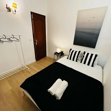 Location For Tourists, Centre Lisbon