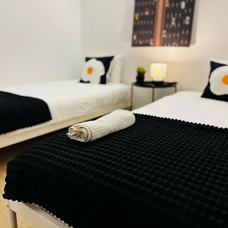 Location For Tourists, Centre Hostel *