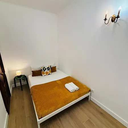 Location For Tourists, Centre 호스텔 *