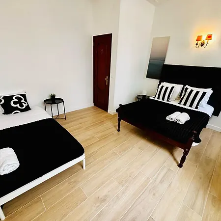 호스텔 Location For Tourists, Centre *