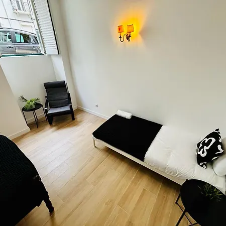 Location For Tourists, Centre 호스텔 *