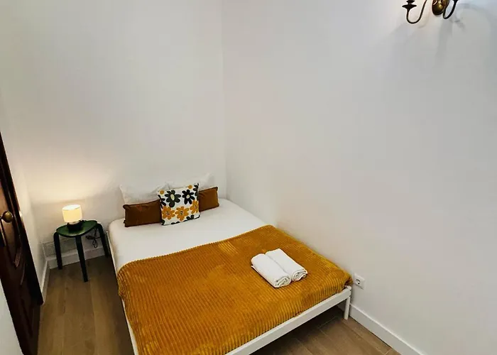 Location For Tourists, Centre Hostel *