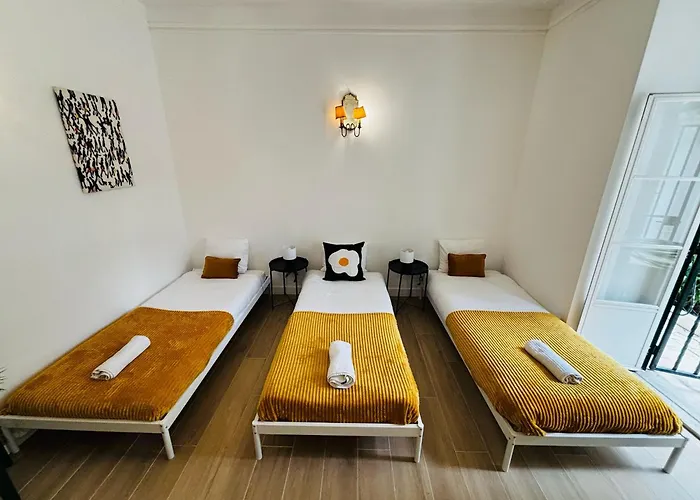 Location For Tourists, Centre Hostel *