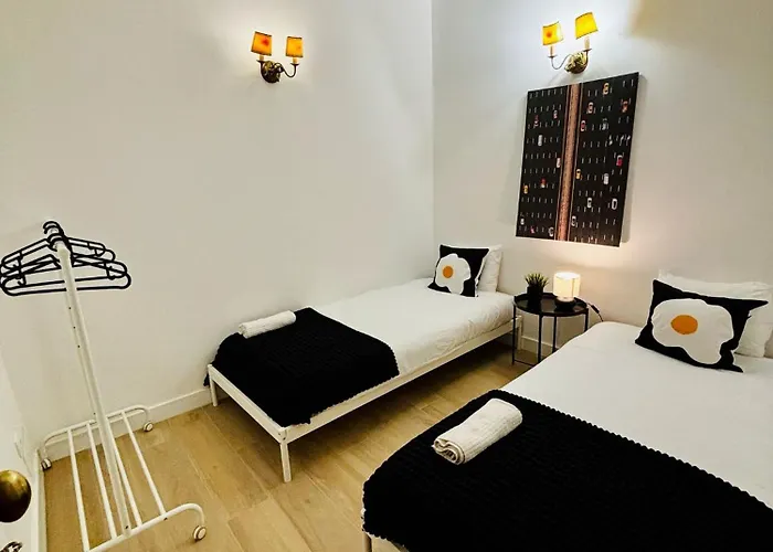 Hostel Location For Tourists, Centre