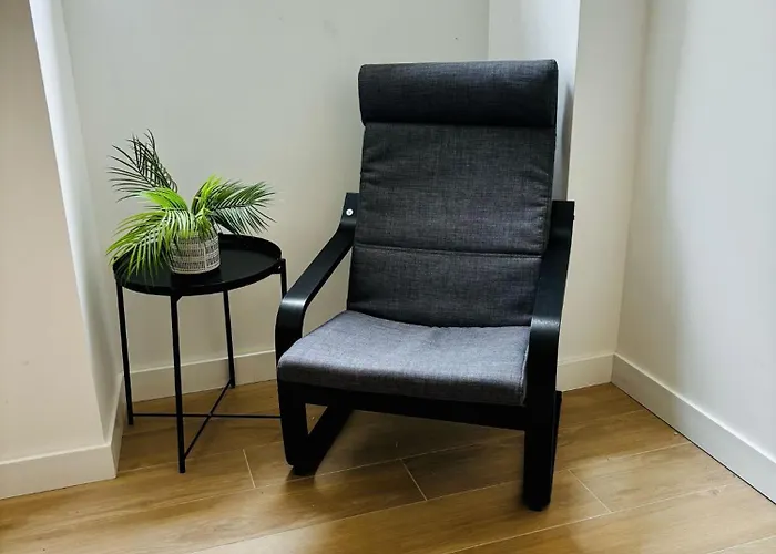 Location For Tourists, Centre *