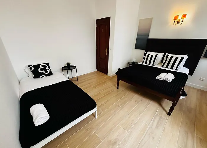 Location For Tourists, Centre Hostel