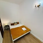Location For Tourists, Centre Hostel *