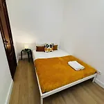 Hostel Location For Tourists, Centre *