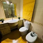 Hostel Location For Tourists, Centre *